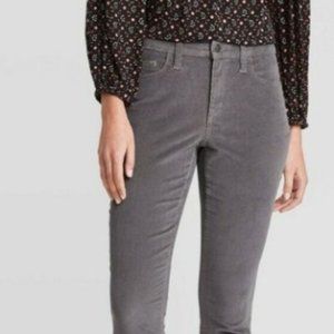 Universal Threads Skinny Gray Corduroys Sizes 00 and 0! New!